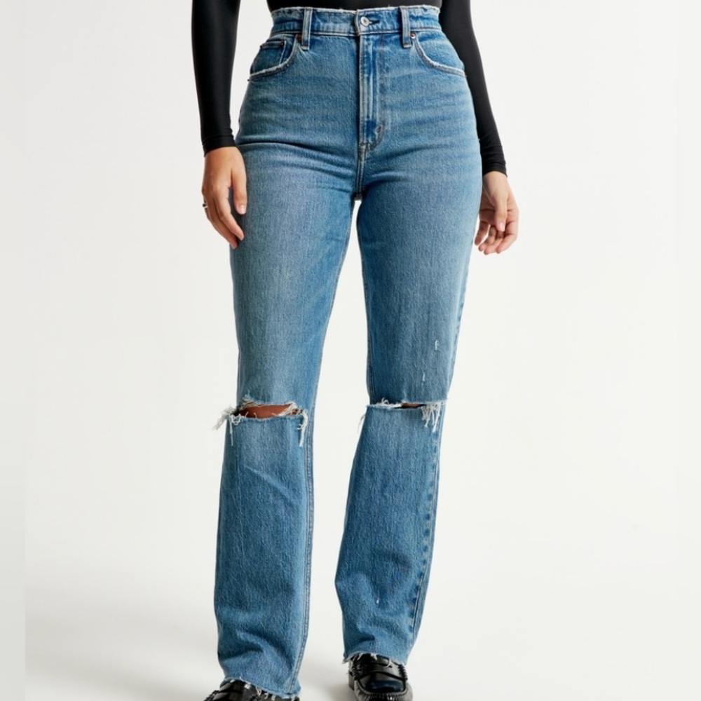 Curve Love Ultra High Rise 90s Straight Jean Medium Destroy